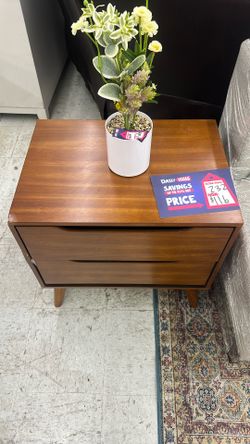Brown Nightstand 2 Drawers 