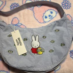 Miffy Medium Crescent Baggu