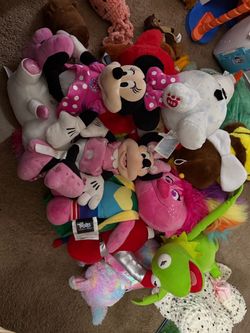 FREE Large Lot of Mixed Stuffed Animals and Plush Toys