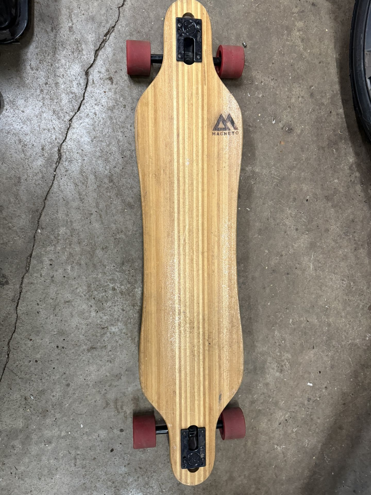 Magneto Wooden Longboard