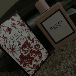 Gucci perfume