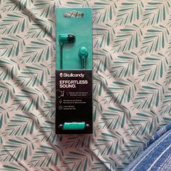 Skull Candy Earbuds New In Box - Teal