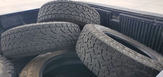 265 70 17 tire set.