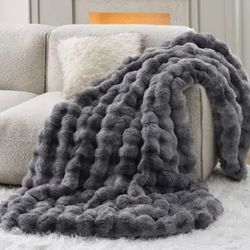 Deluxe Faux Plush Electric Queen size Blanket 