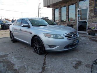 2010 Ford Taurus