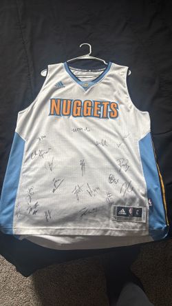 Denver Nuggets autographed Jersey from 2017 roster with Jamal Murray