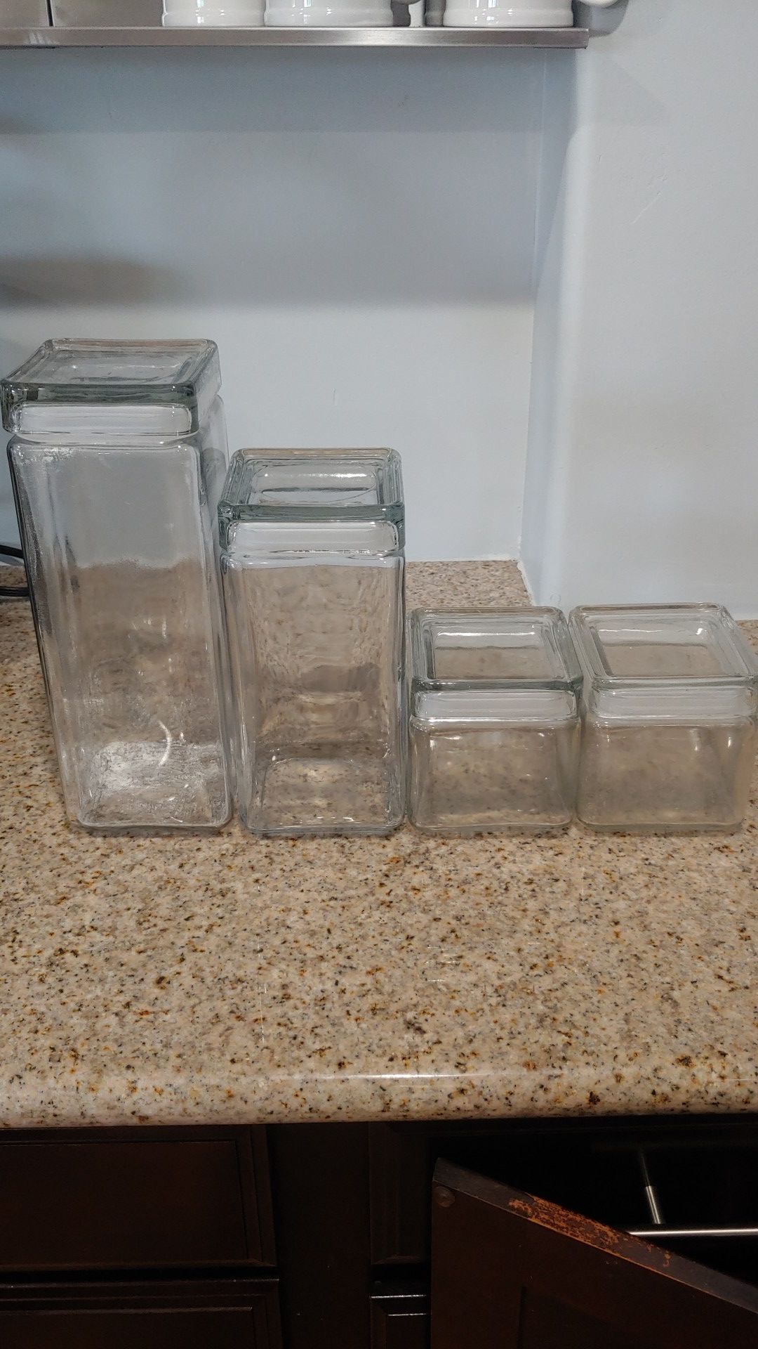 Glass triangular storage containers