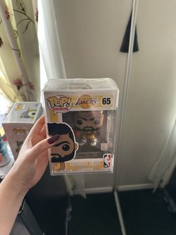 Anthony Davis Lakers Funko Pop