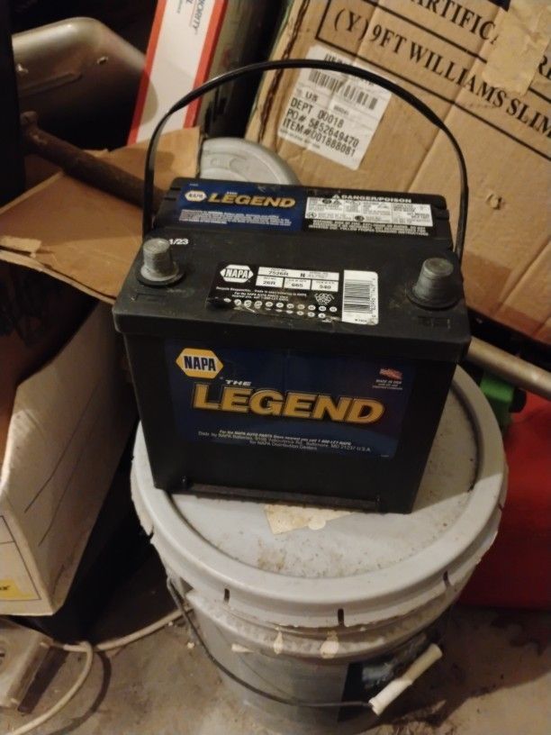 Napa Legend Car Battery Barely Used Less Than 5,000 Miles