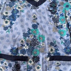 Flowered Scrub Top Size Small