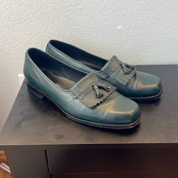 Vintage Green VLC Venancio Tassle Loafers