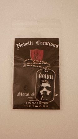 DOWN PENDANT NECKLACE, MUSIC MEMORABILIA! NEW