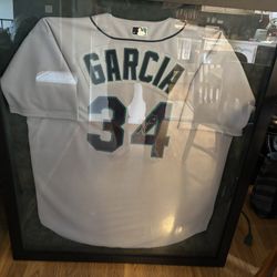 Seattle Mariners Freddy Garcia Signed Jersey Framed