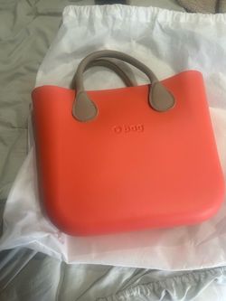 O Bag Rubber Tote Bag