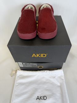 AKID Liv Pony Hair Slip-On Shoes Size 9C