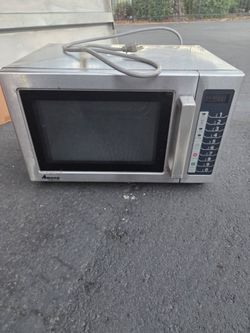 NSF Commercial Grade Microwave