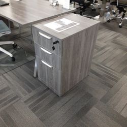 New - Mobile 3 Drawer Pedistal File Cabinet 