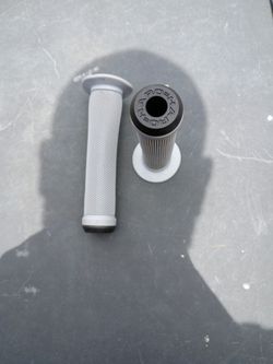 Haro Grips