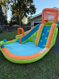 H2OGO! Turbo Splash Kids Inflatable Water Park with Heavy-Duty Blower