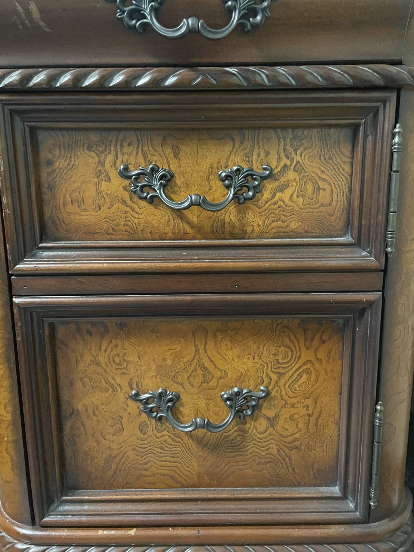 Aspen Home Napa Collection L Shaped Desk for Sale in San Juan