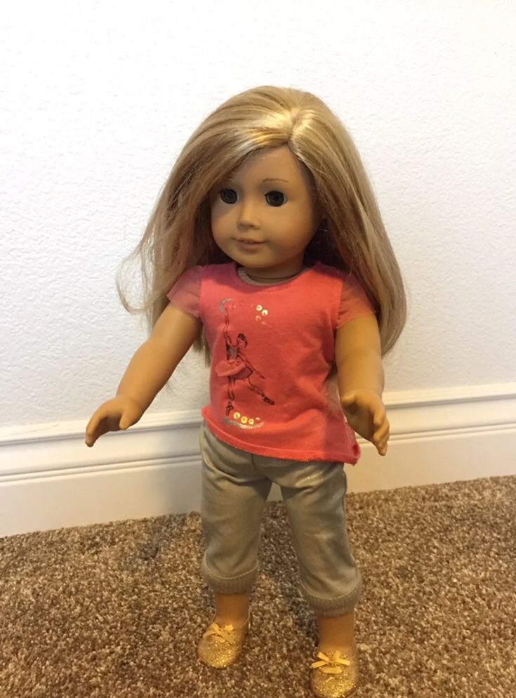 American Girl Doll Isabelle. RETIRED