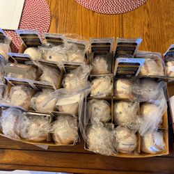 MISC Signed JSA RAWLINGS BASEBALLS