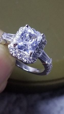 3.38 CT Luxury Women's Radiant cut wedding engagement promises ring size 8.0