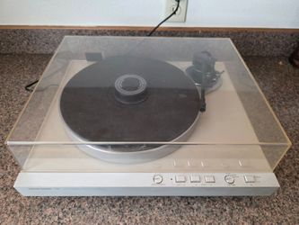 Vintage Rare Harman Kardon T60 Turntable
