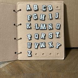 Croc Charms Organizer 