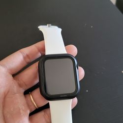 Apple Watch 7 Series GPS/lte 44mm Fully Unlocked 