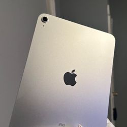 iPad 10th Generation 64gb
