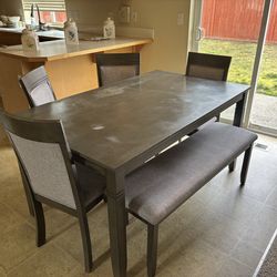 Dining room table