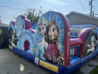 Frozen Obstacle Course