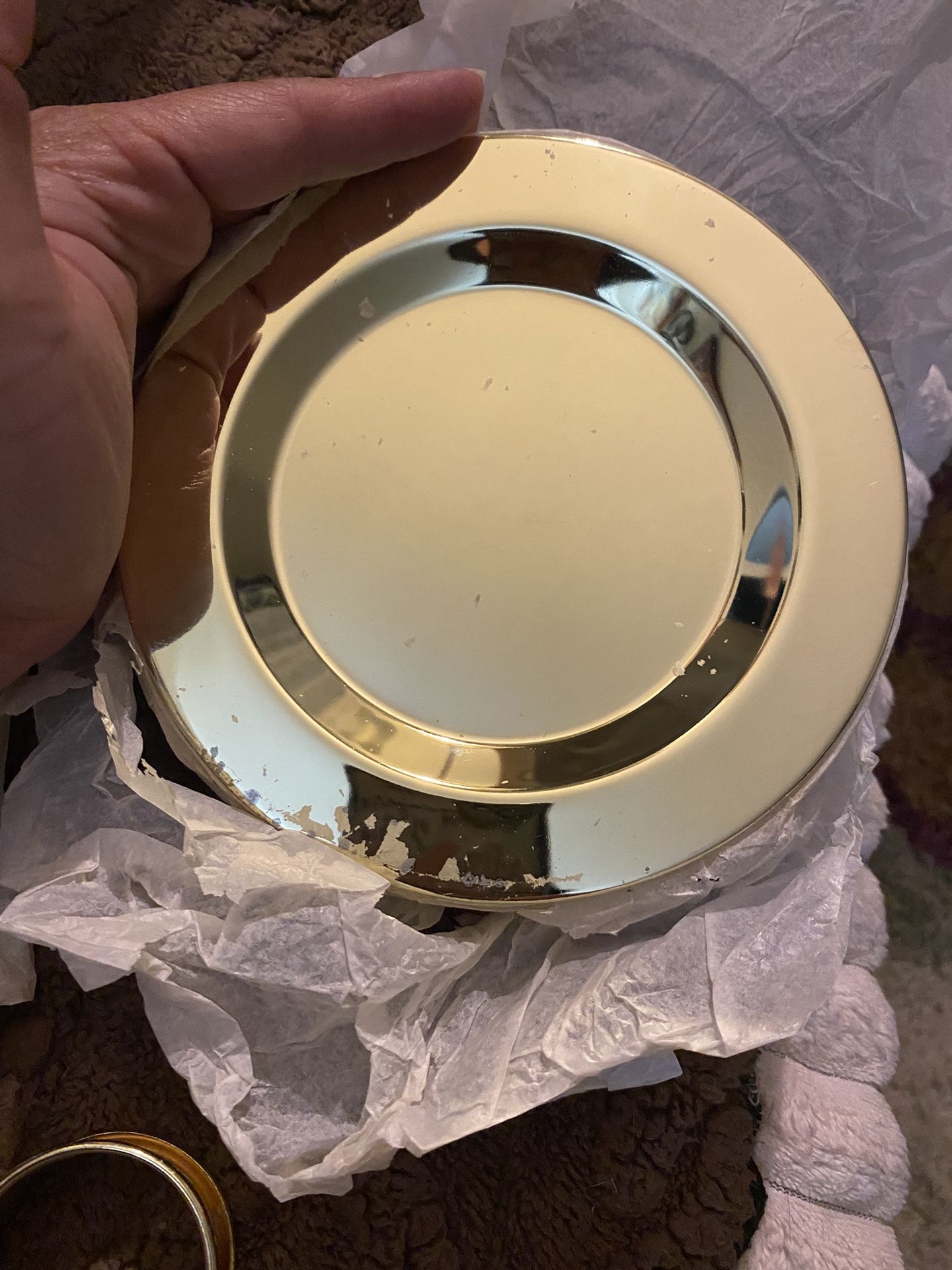 6 Small Brass Plates & 8 Napkins Holder