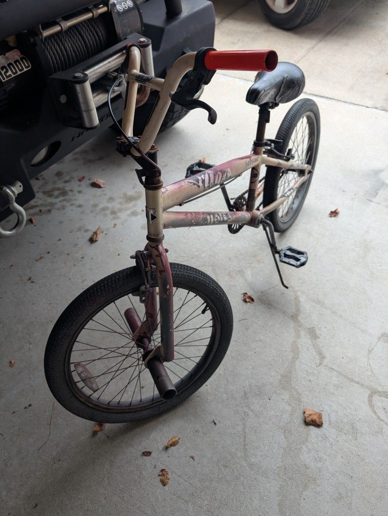 Thruster BMX Rage Bike 20"