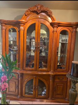 Elegant cabinet