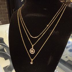 10K Yellow Gold Pendant Natural Diamonds  14K Yellow Gold Chain Beautiful Necklace 