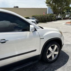 2011 GMC Acadia