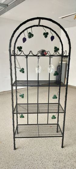 Iron wine rack