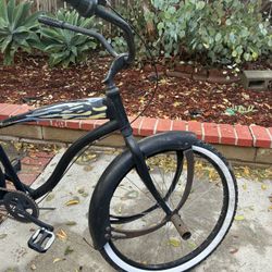 Flat Black Beach Cruiser Bike 
