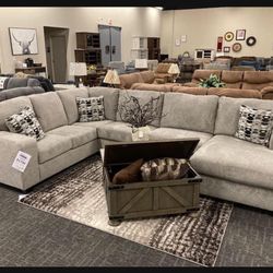 3 Piece Ashley Cozy U Shape Sectional / Living Room Set 💥 Brand New 👌