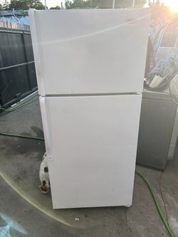 Whirlpool 16 Cu Ft Refrigerator