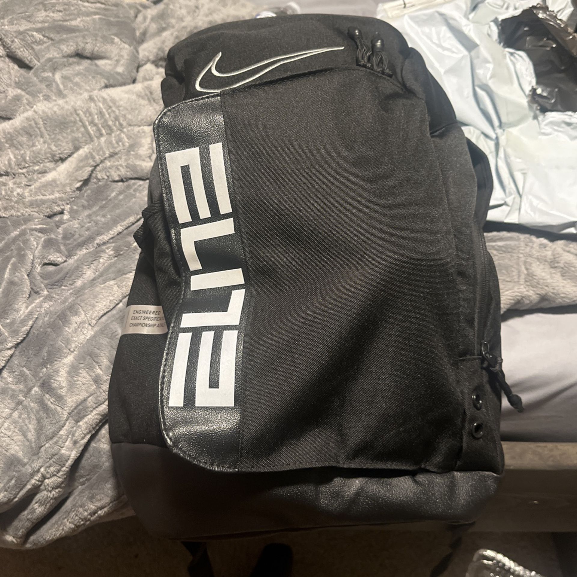 Nike elite bag 