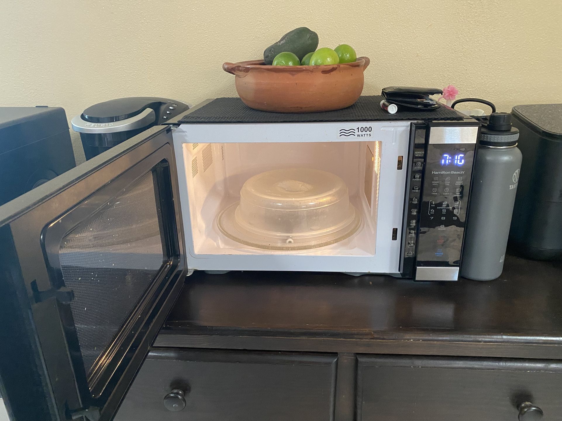 Hamilton Beach Microwave 