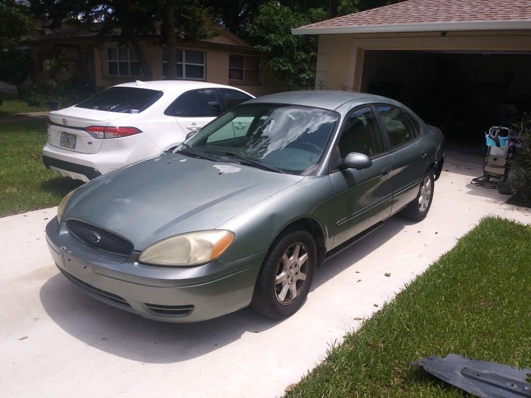 2007 ford taurus