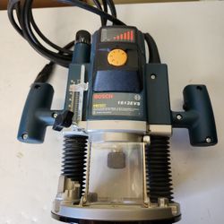 Plunge Router