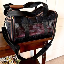 New Sherpa Original Deluxe Travel Pet Carrier Airline - Approved. 