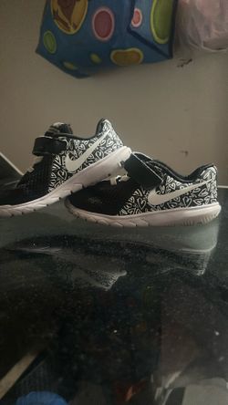 Black White Nike 9c