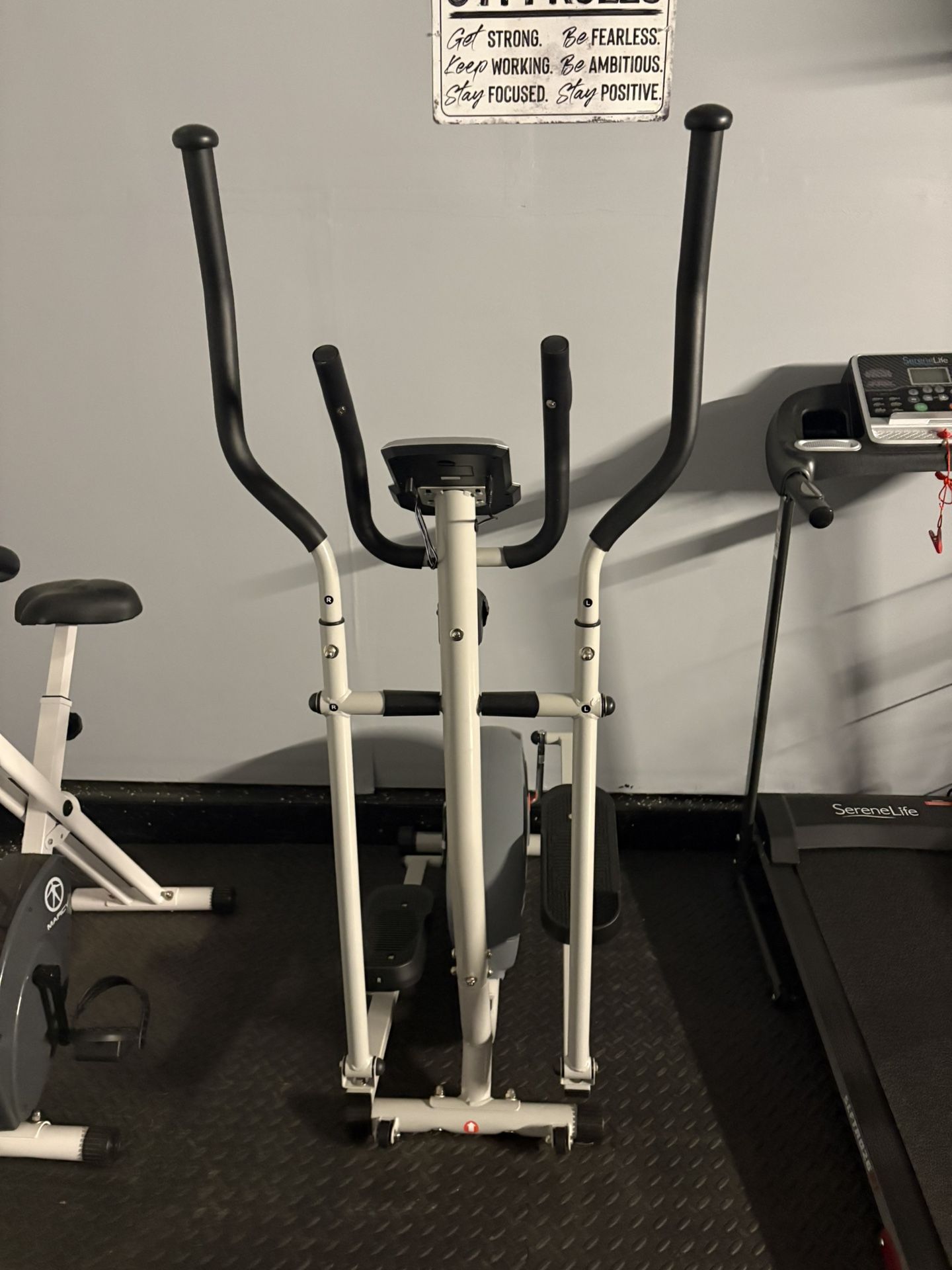 Sunny Health and fitness Elliptical