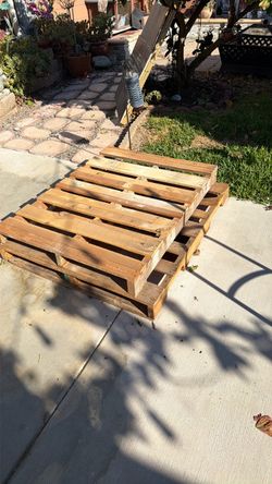 Wooden pallets